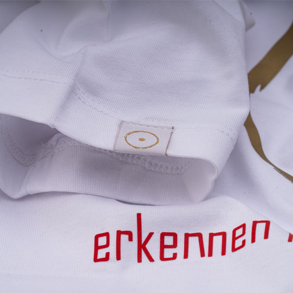 Frauen-T-Shirt im Zeichen der Wahrheit - Bio-Qualität - Weiß
